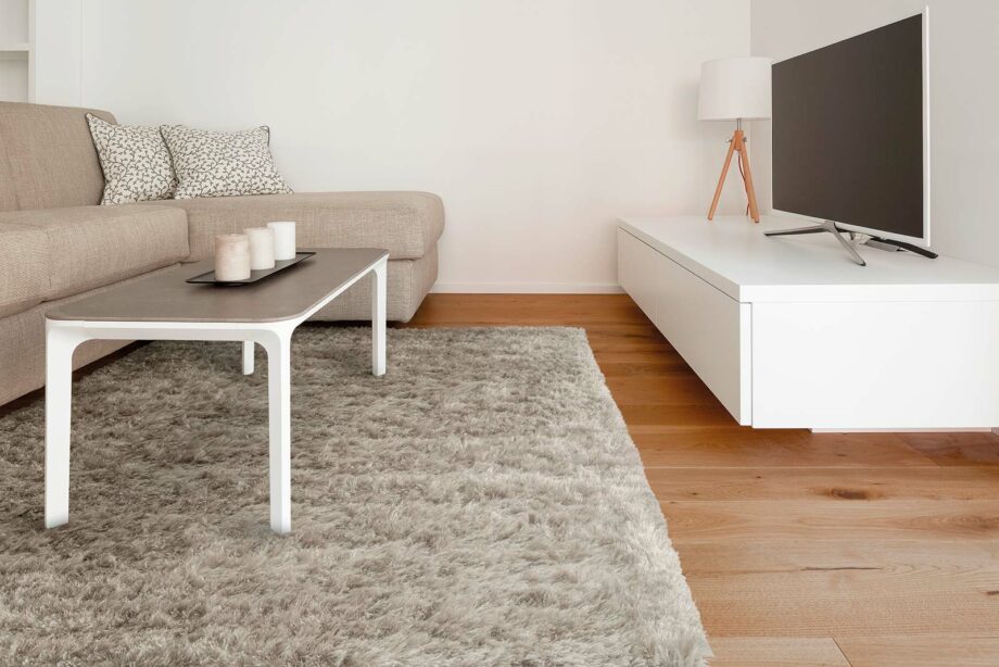 Acsento Pella Taupe interior