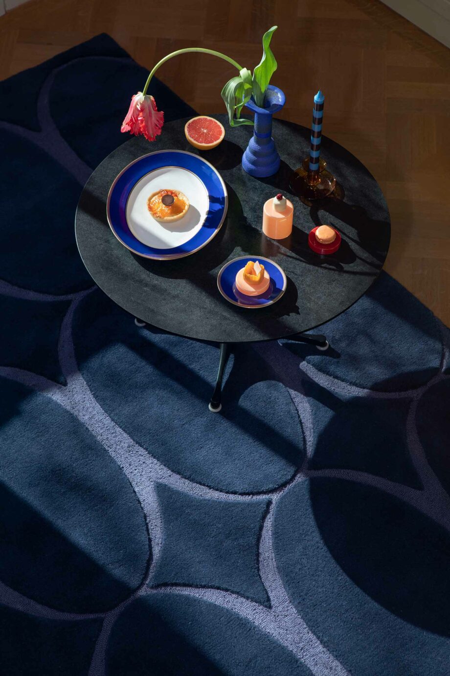 Wedgwood Renaissance Blue 039008 interior 2