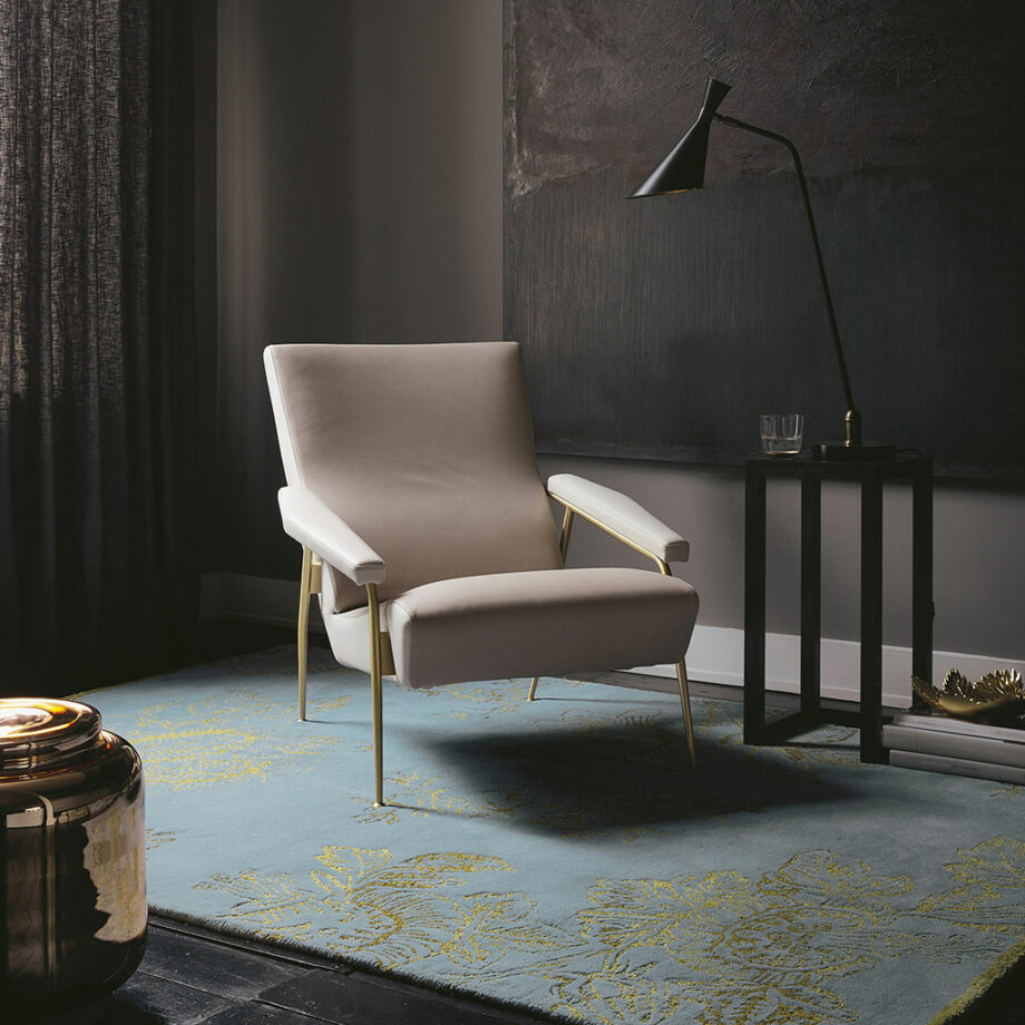 Wedgwood Tonquin Blue 37008 interior