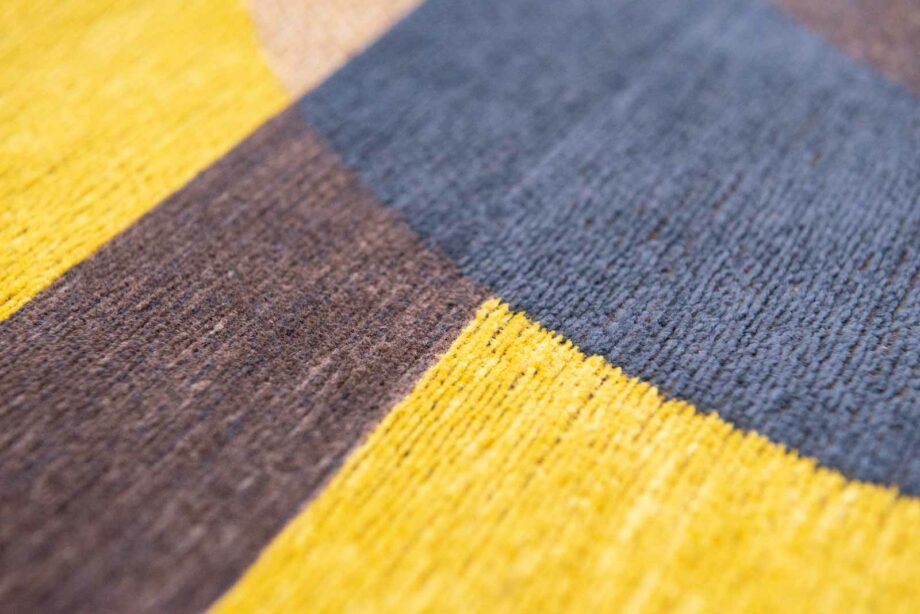 Louis De Poortere rug LX 9210 Nuance Module Yellow Meyer zoom 2