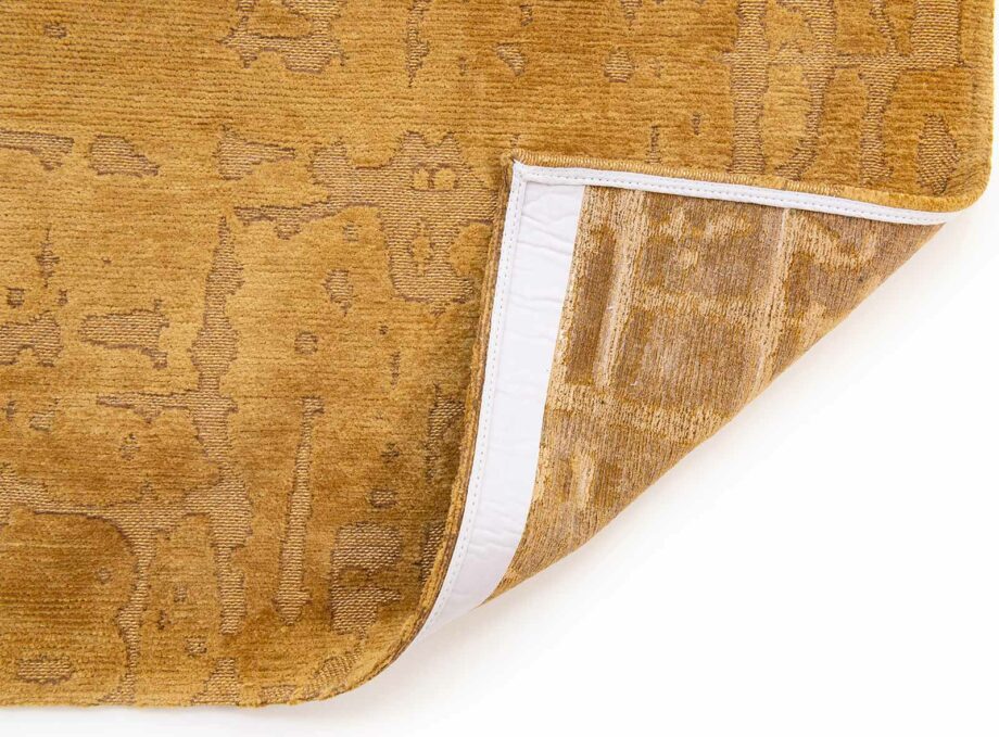 Louis De Poortere tapijt, Structures Madagascar Gold 9201, Baobab design