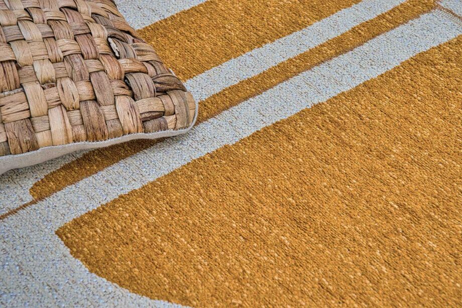 Louis De Poortere tapis Craft Papercut 9367 Curry interior 2