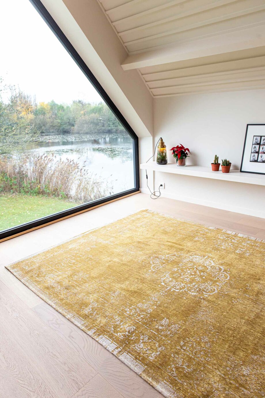 Louis De Poortere tapis LX 9145 Fading World Spring Moss interior 10