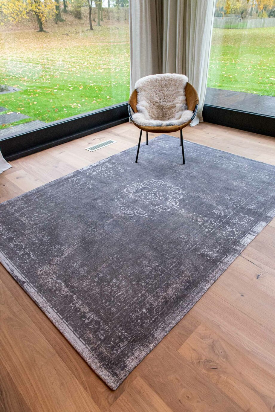 Louis De Poortere tapis LX 9148 Fading World Stone interior 7