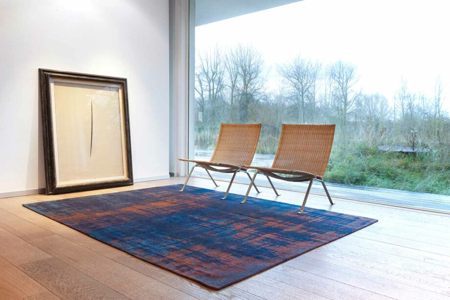 Louis De Poortere tapis LX 9211 Atlantic Venetian Dust Sunset Blue interior