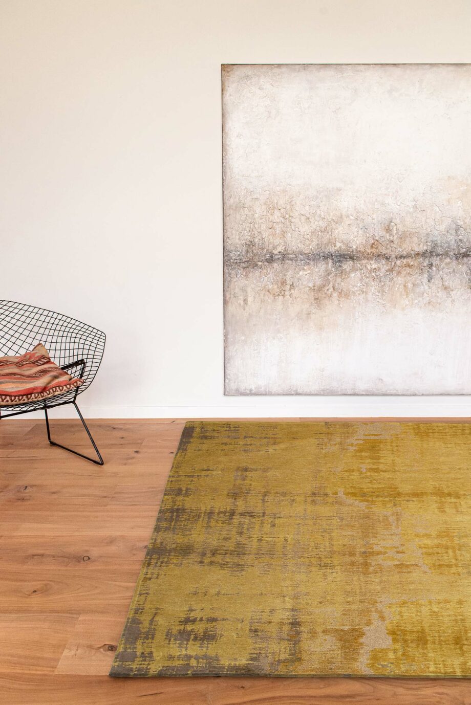 Louis De Poortere tapis LX 9235 Atlantic Venetian Dust Rialto Gold interior 1