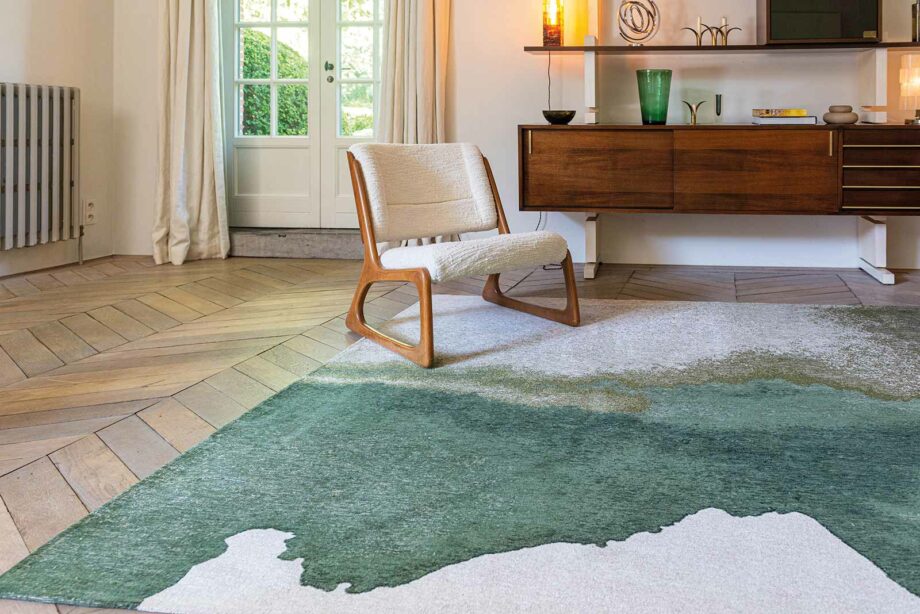 Louis De Poortere tapis Meditation Lagoon 9331 Palm Green interior 1