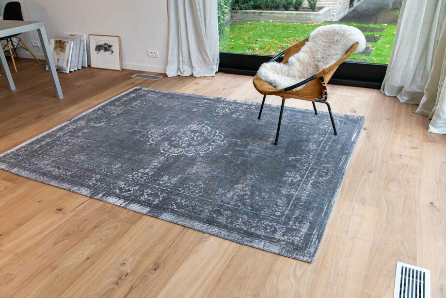 Louis De Poortere teppich LX 9148 Fading World Stone interior 6