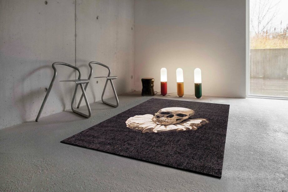 Louis De Poortere Teppich, Pop Funny Bones 9391, Momento Mori design