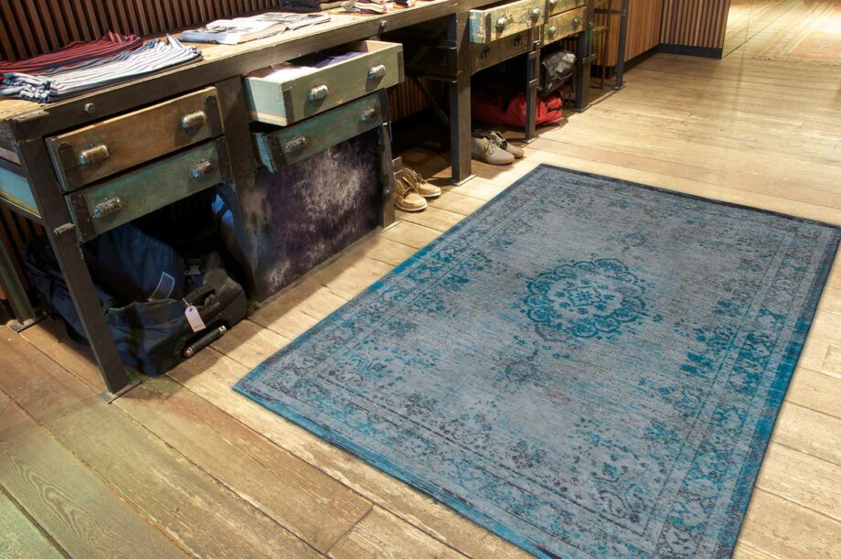teppich Louis De Poortere LX 8255 Fading World Medaillon Grey Turquoise interior 2