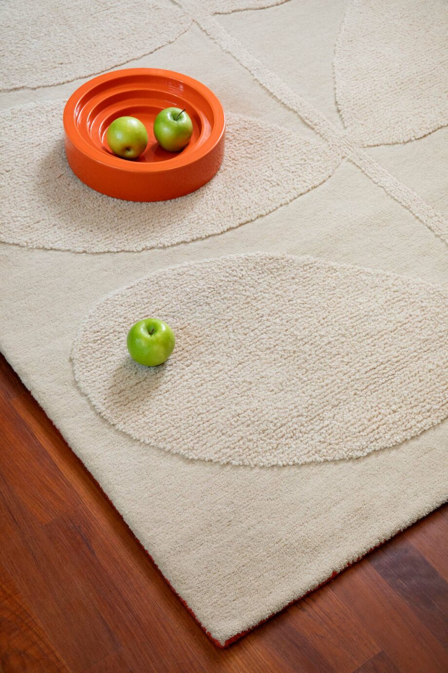 Orla Kiely Rug, Solid Stem Ecru 158309
