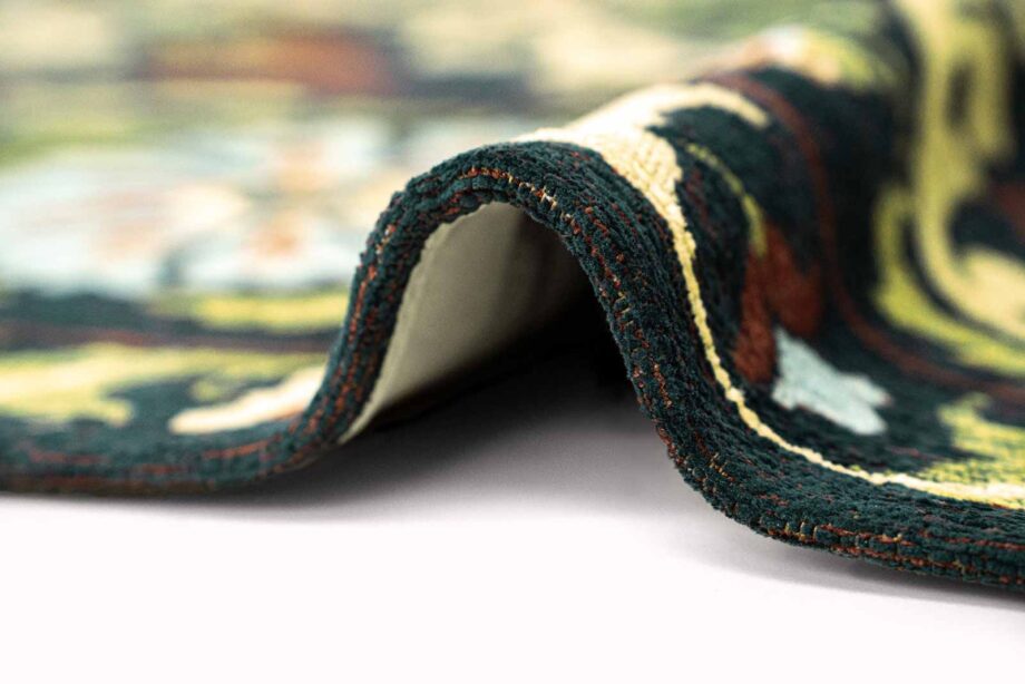 Louis De Poortere rug Antiquarian Suzani 9729 Bavaria upfold