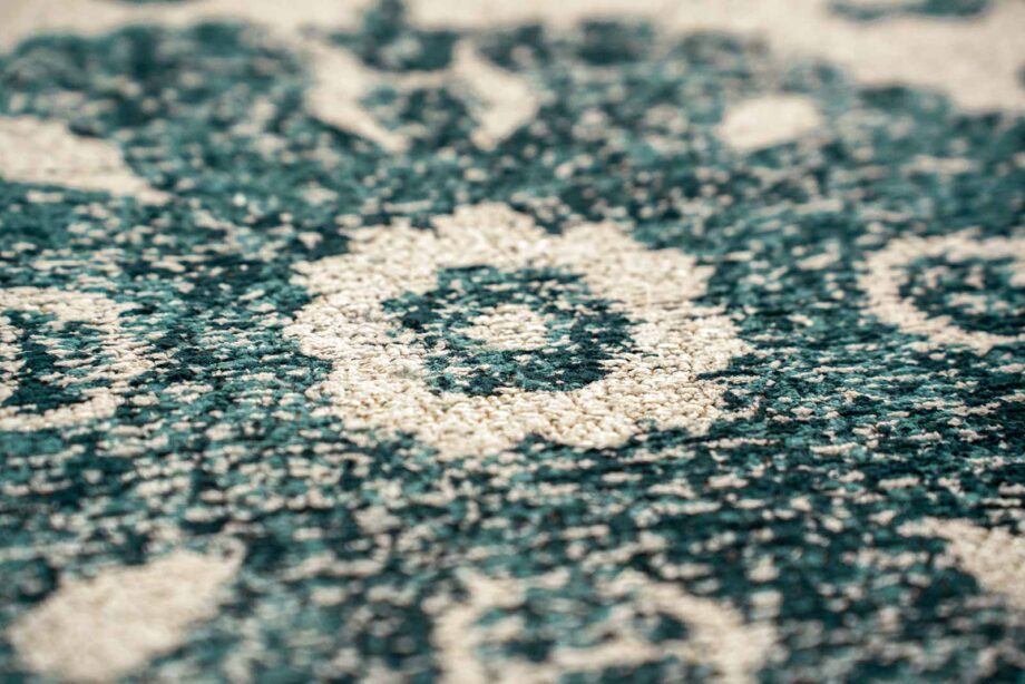 Louis De Poortere rug Antiquarian Suzani 9733 Notos zoom 5