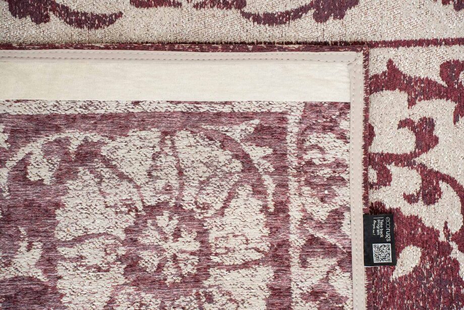 Louis De Poortere rug Antiquarian Suzani 9734 Zephyr back