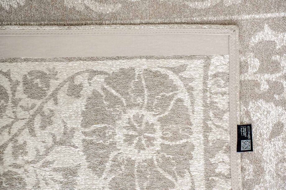 Louis De Poortere rug Antiquarian Suzani 9846 Boree back