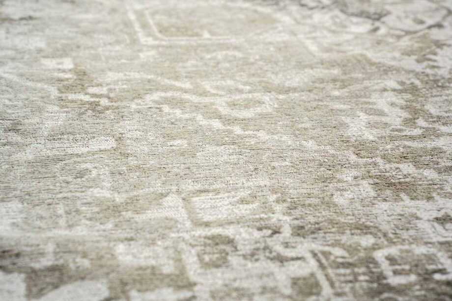 Louis De Poortere rug Antiquarian Tabriz 9647 Suede zoom 6