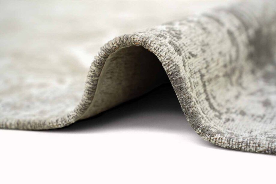 Louis De Poortere tapijt Antiquarian Tabriz 9647 Suede upfold