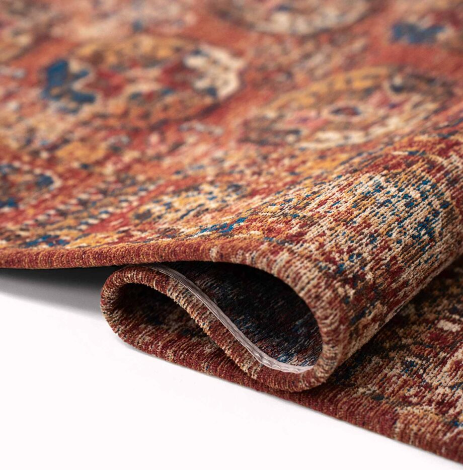 Louis De Poortere tapis Antiquarian Kasak 9841 Aksou fold