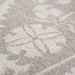 Louis De Poortere tapis Antiquarian Suzani 9846 Boree zoom 2