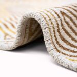 Louis De Poortere tapis Meditation Coral 9799 Yellowhippy upfold