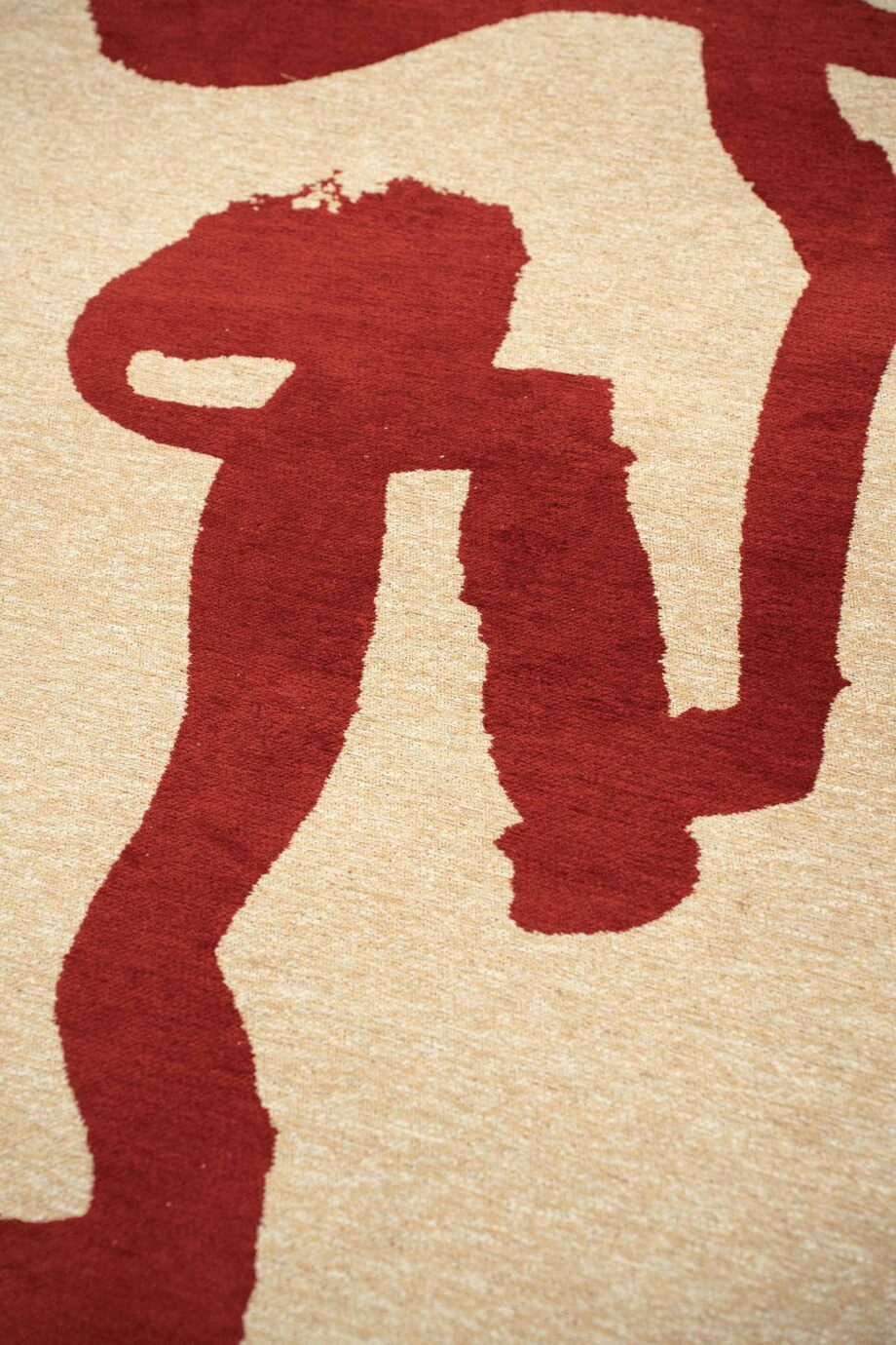 Louis De Poortere teppich Craft Ribbon 9847 Imperial Red zoom vertical
